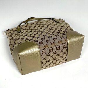 Gucci Beige canvas gold Bree Handbag Cream GG Gold Cream